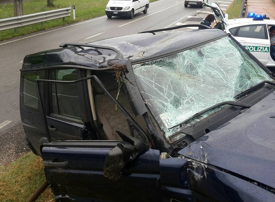 Salò, incidente in via del Panorama
