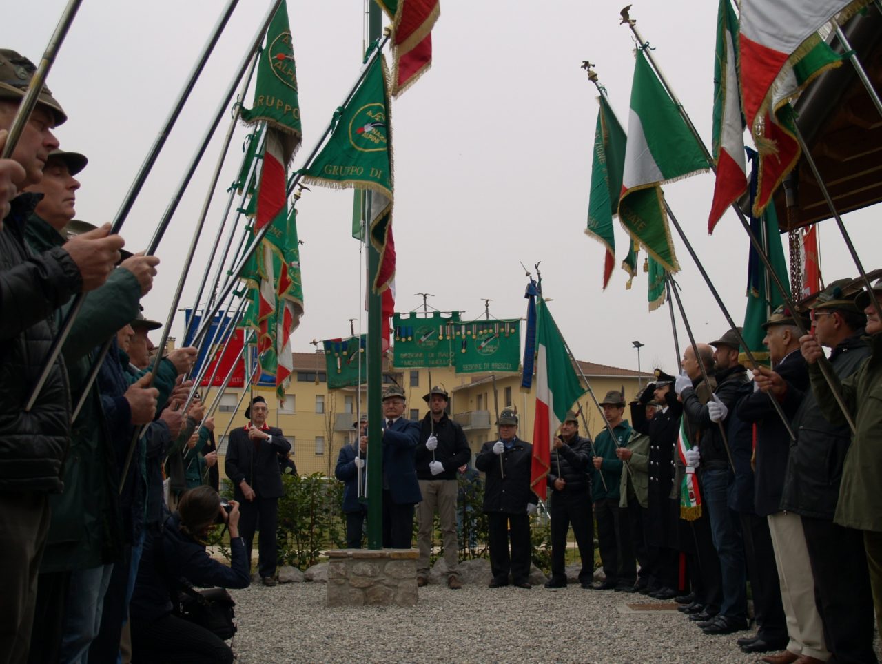 Salò: nuovo capogruppo degli alpini a Salò