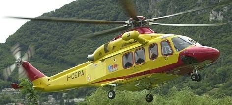 Scontro in A4, persona sbalzata per 10 metri