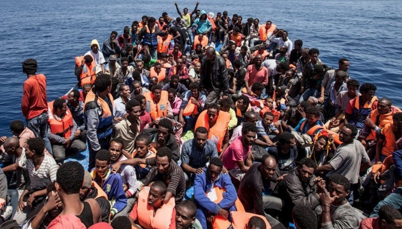 Accoglienza migranti incontro in biblioteca a Rovato