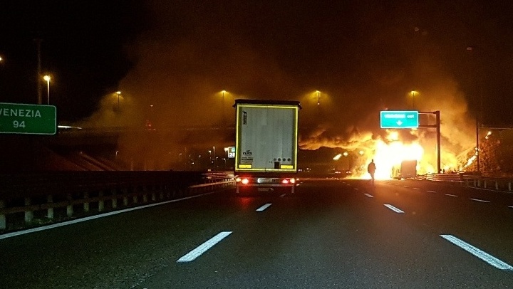 Strage del bus ungherese, indagati i vertici di A4