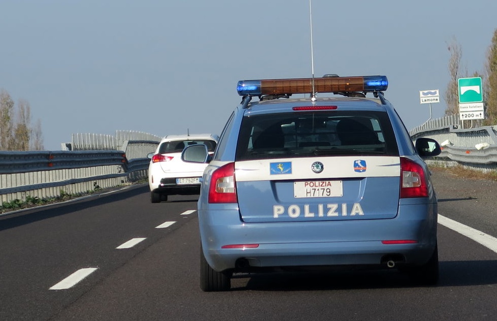 Targa “governo”: ma manca un trattino…