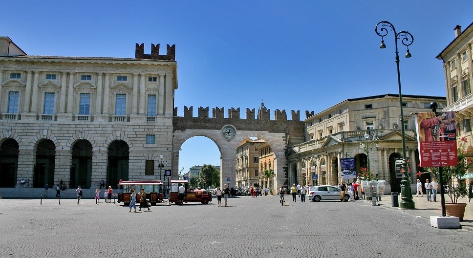 Terrorismo, a Verona arrivano le barriere