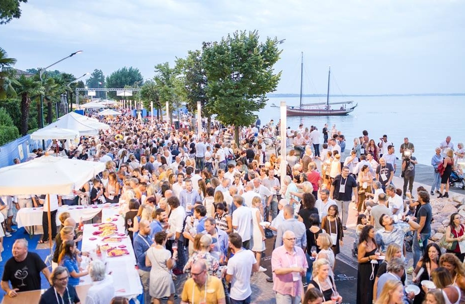 Torna l’Aperitivo Sotto le Stelle