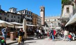 Turisti, boom a Verona e sul lago