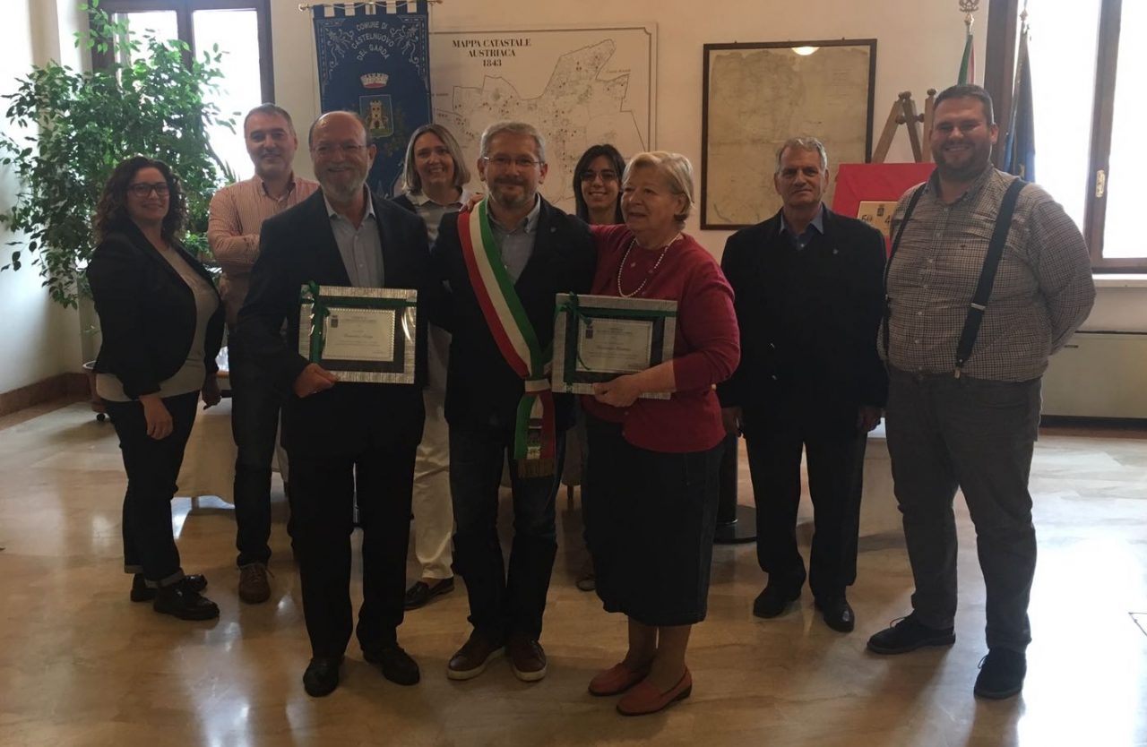 Una targa per i medici in pensione