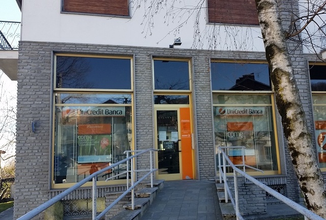 Unicredit licenzierà 3900 dipendenti