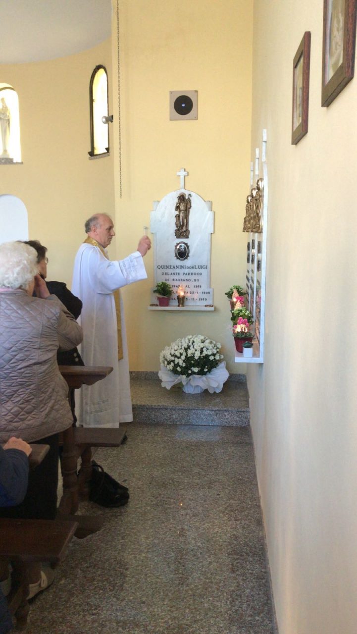 Marmi in memoria dei figli della comunità