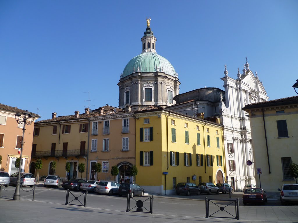 Funerali a Lonato, creata area di sosta per i parenti