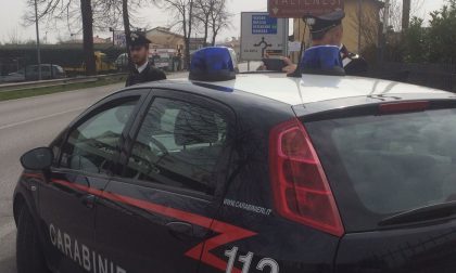 Carabinieri liberi dal servizio sventano furto al Family Market