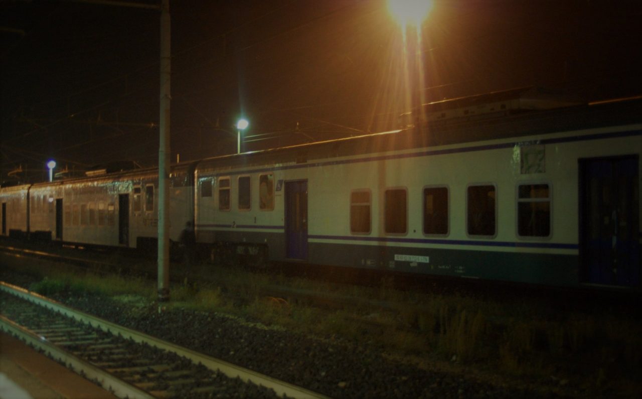 Vagoni letto abusivi controlli in stazione