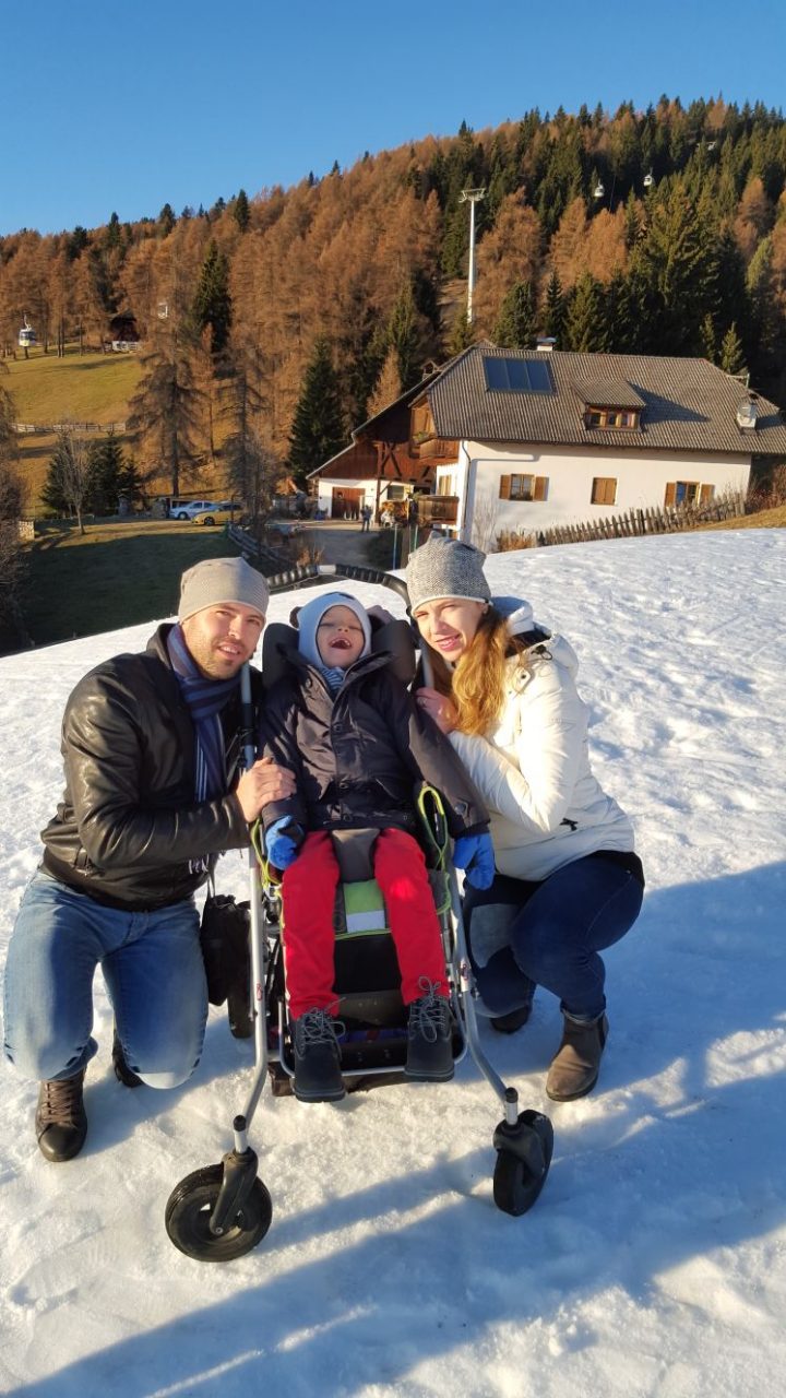 Stefan sorride alla vita nonostante la malattia