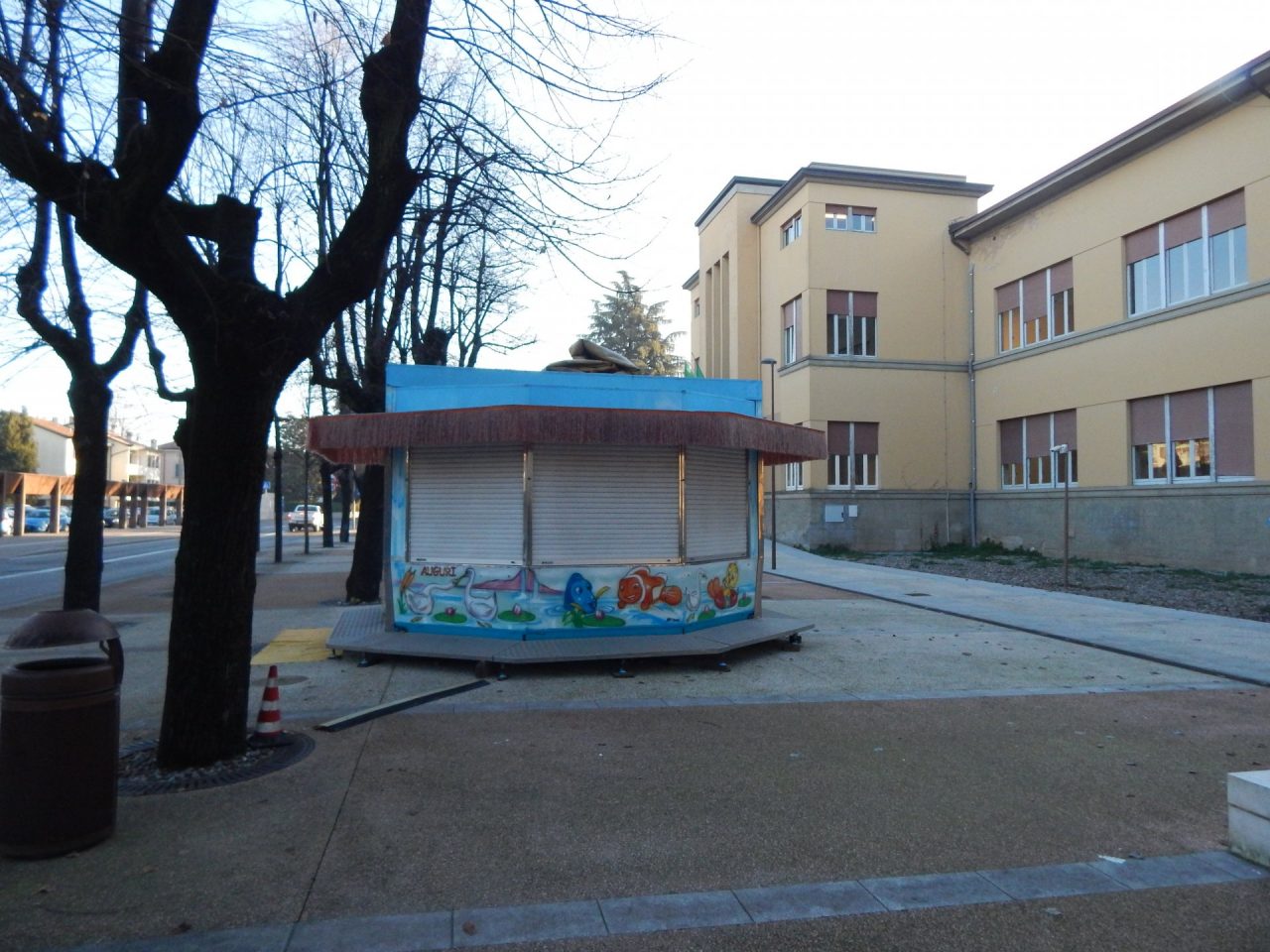 Giostra arrivata ma non piace la location