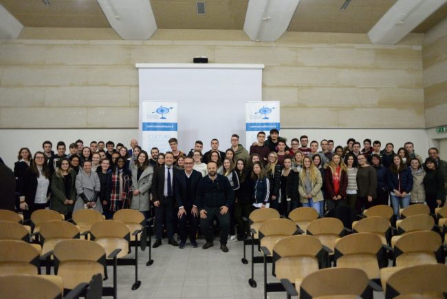 Facebook Italia Luca Colombo a Merate