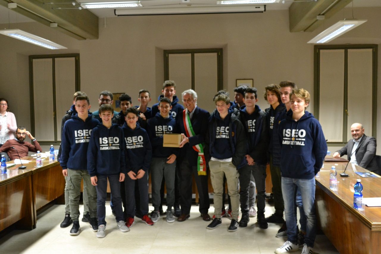 Eccellenze sportive premiate in Comune FOTO
