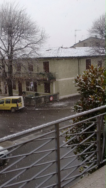 Ecco i primi fiocchi di neve sui nostri paesi LE FOTO