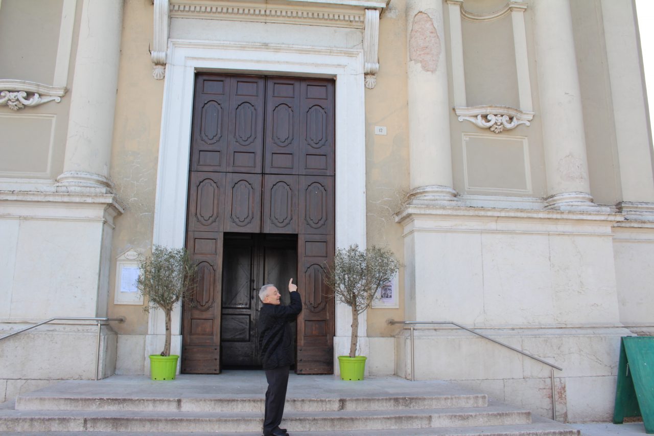 Chiesa  salva grazie al cuore dei residenti
