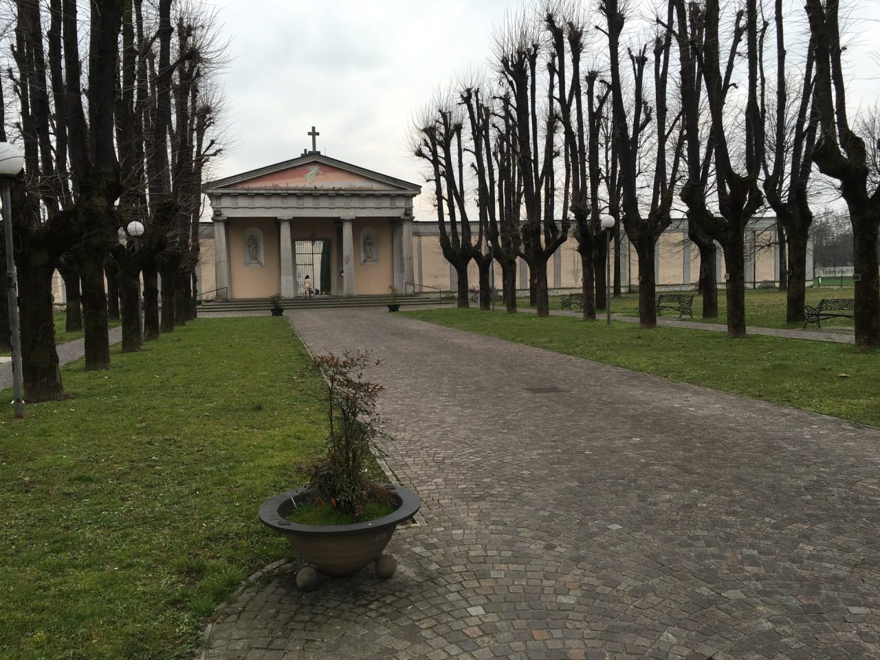 Coronavirus: coppia di coniugi bornatese muore a poche ore di distanza