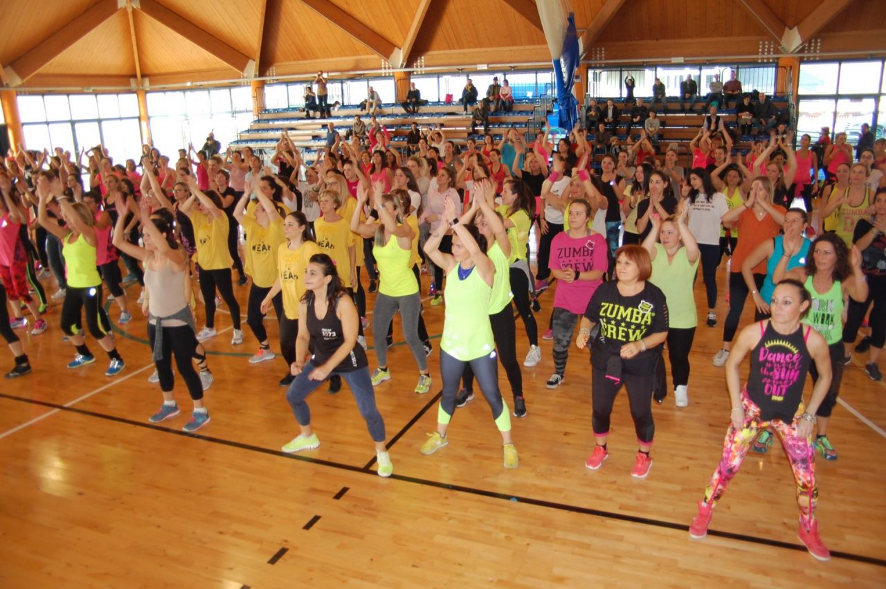 Zumba fitness successo per l’evento benefico