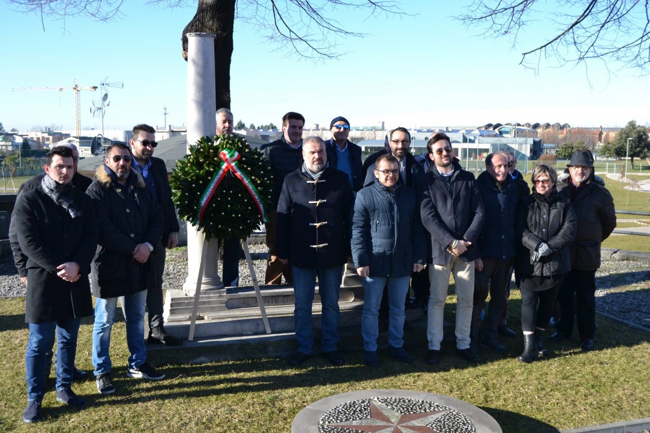 Parco della discordia La Lega rende omaggio ai caduti di El Alamein