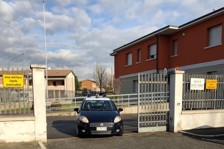Tre clandestini nel rimorchio, fermati in una ditta bresciana