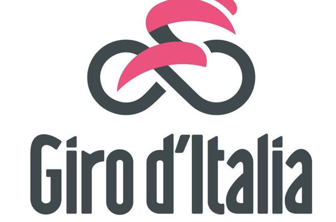 In rosa aspettando l’arrivo del Giro