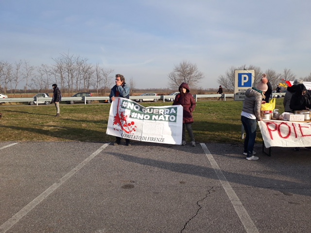 Alla manifestazione pacifica sono arrivati da tutta Italia