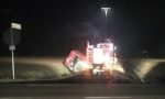 Incidente nella notte Camion vola nel fosso