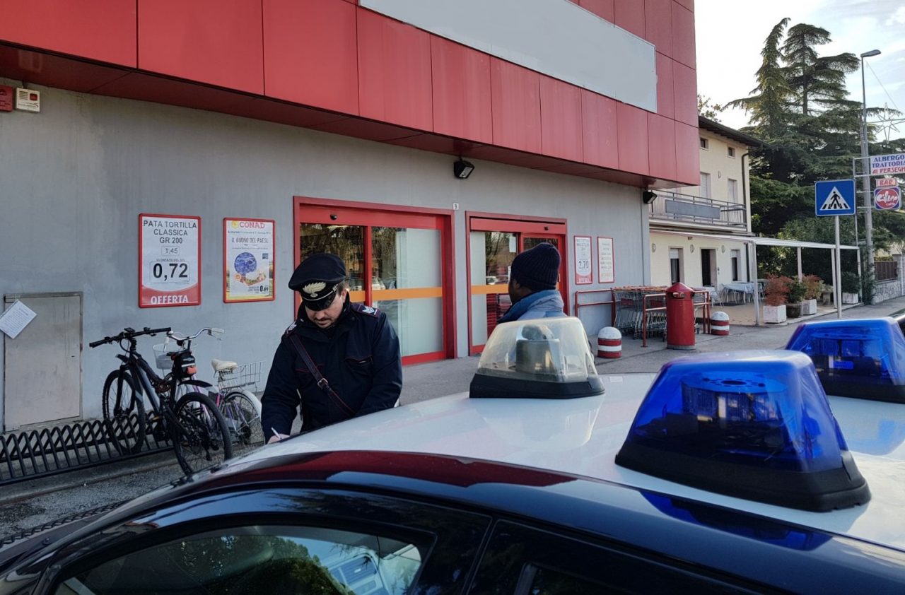 Dichiara falsa identità arrestato un clandestino