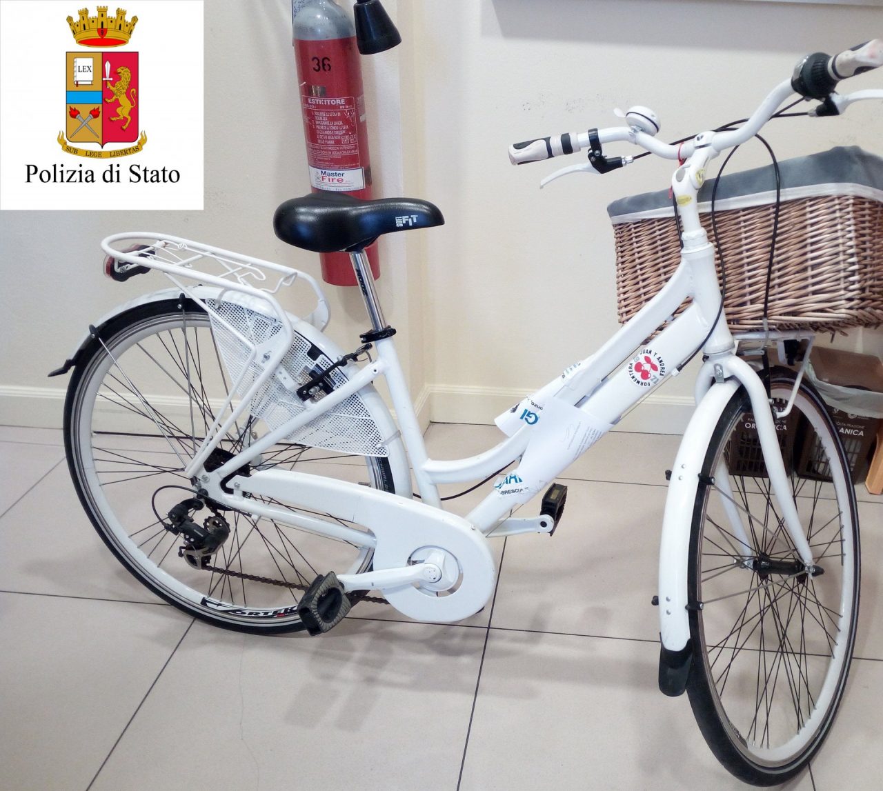 Ladra di biciclette fermata dai carabinieri