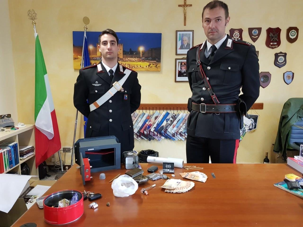 Spacciatore in manette dopo un lungo pedinamento