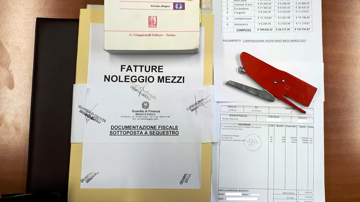 Fatture false per 8 milioni di euro, denunciati in 32