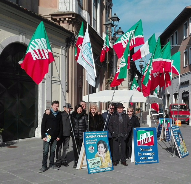Campagna elettorale: Prima uscita monteclarense per Claudia Carzeri