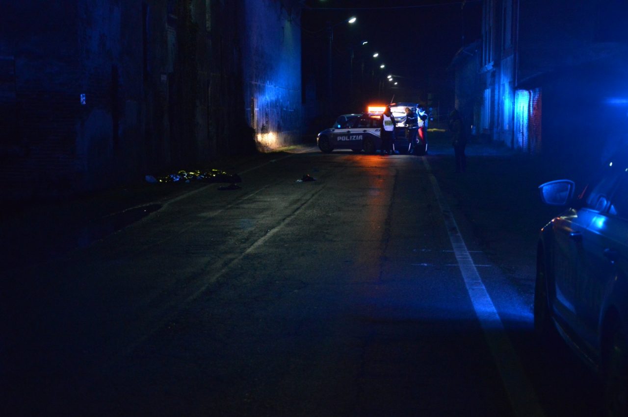 Donna uccisa a Gambara l’investitrice è tornata sul luogo dell’incidente