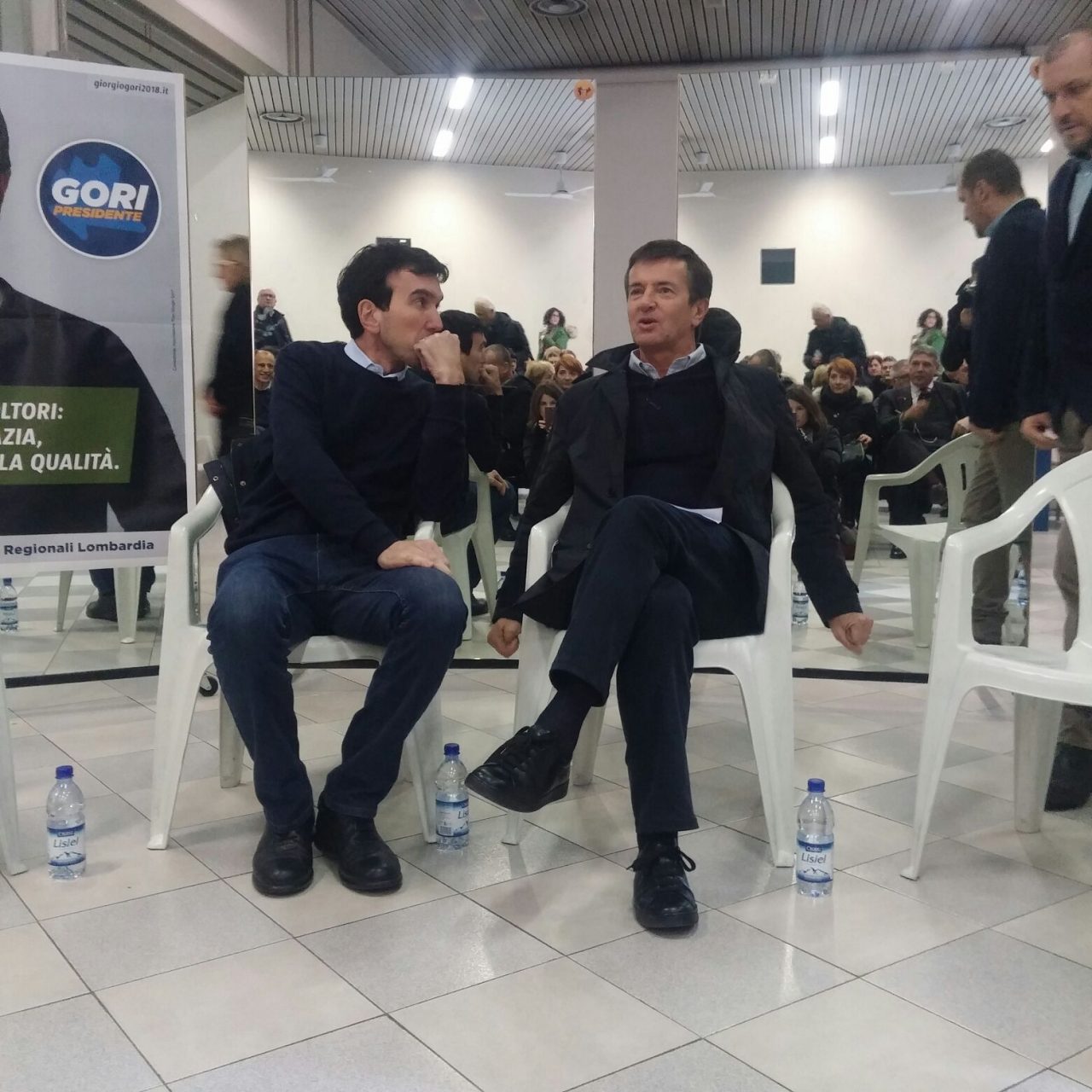 Giorgio Gori e Maurizio Martina in sala civica a Rovato