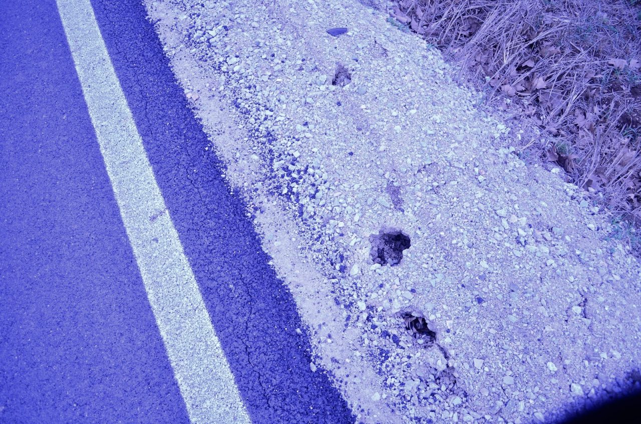 Scontro frontale a Erbusco: veicoli distrutti