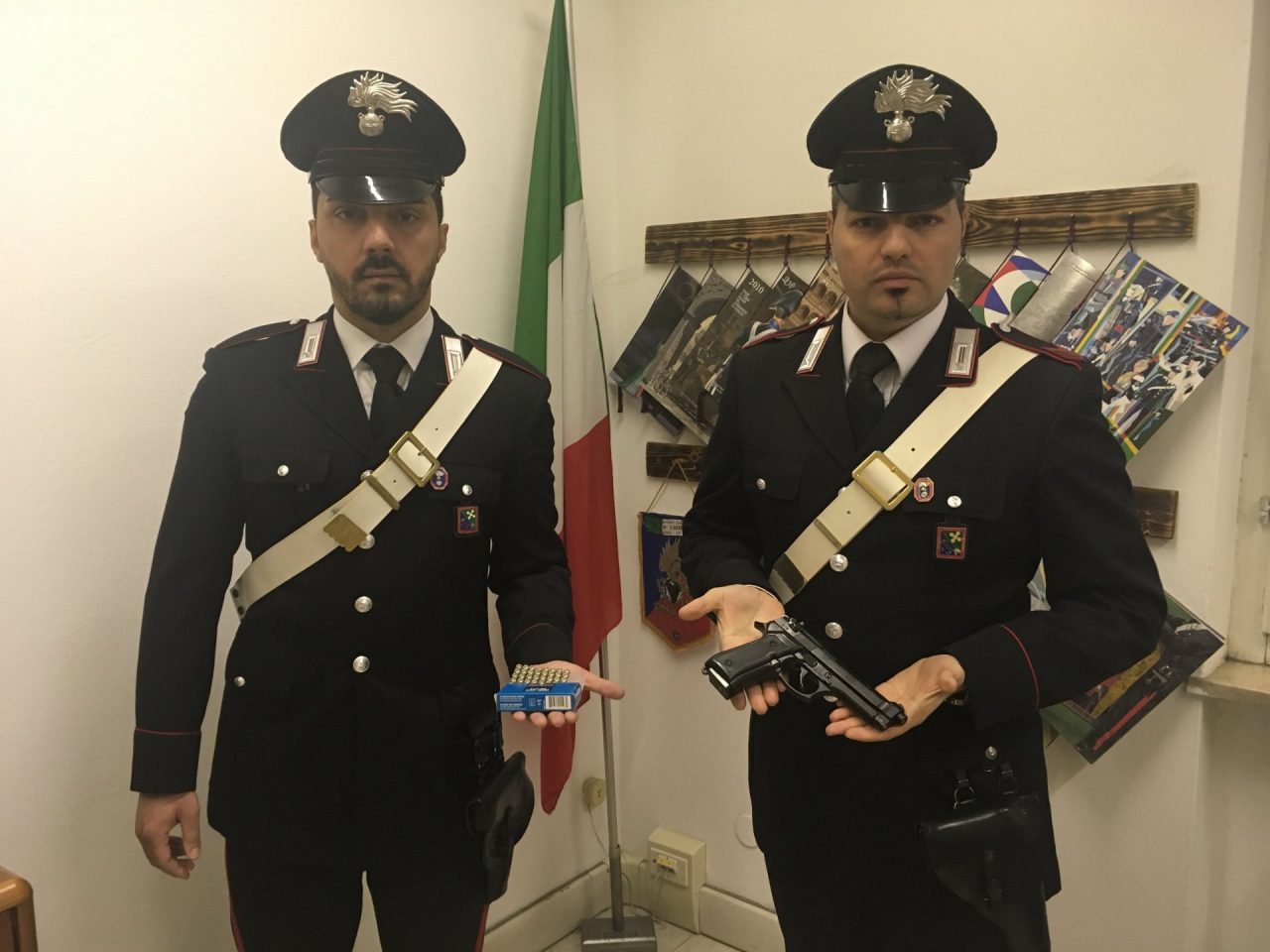 Ha un diverbio stradale a Manerbio e prende la pistola