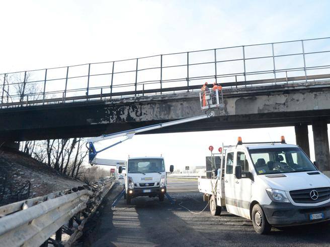 Lunedì in Provincia tavolo di lavoro per il ponte A21