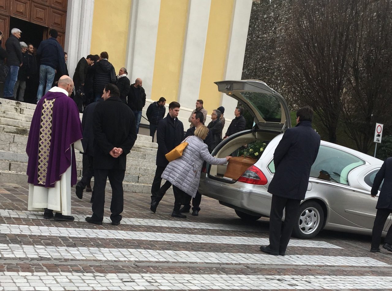 La comunità piange il pioniere del florovivaismo