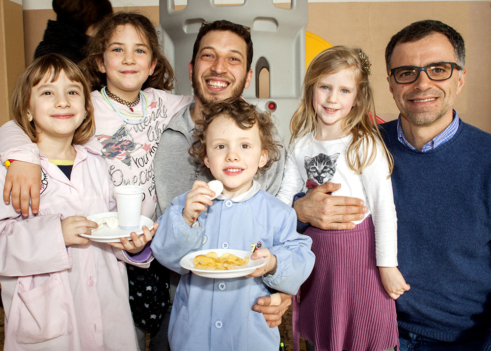 All’asilo delle madri Canossiane festeggiati i papà