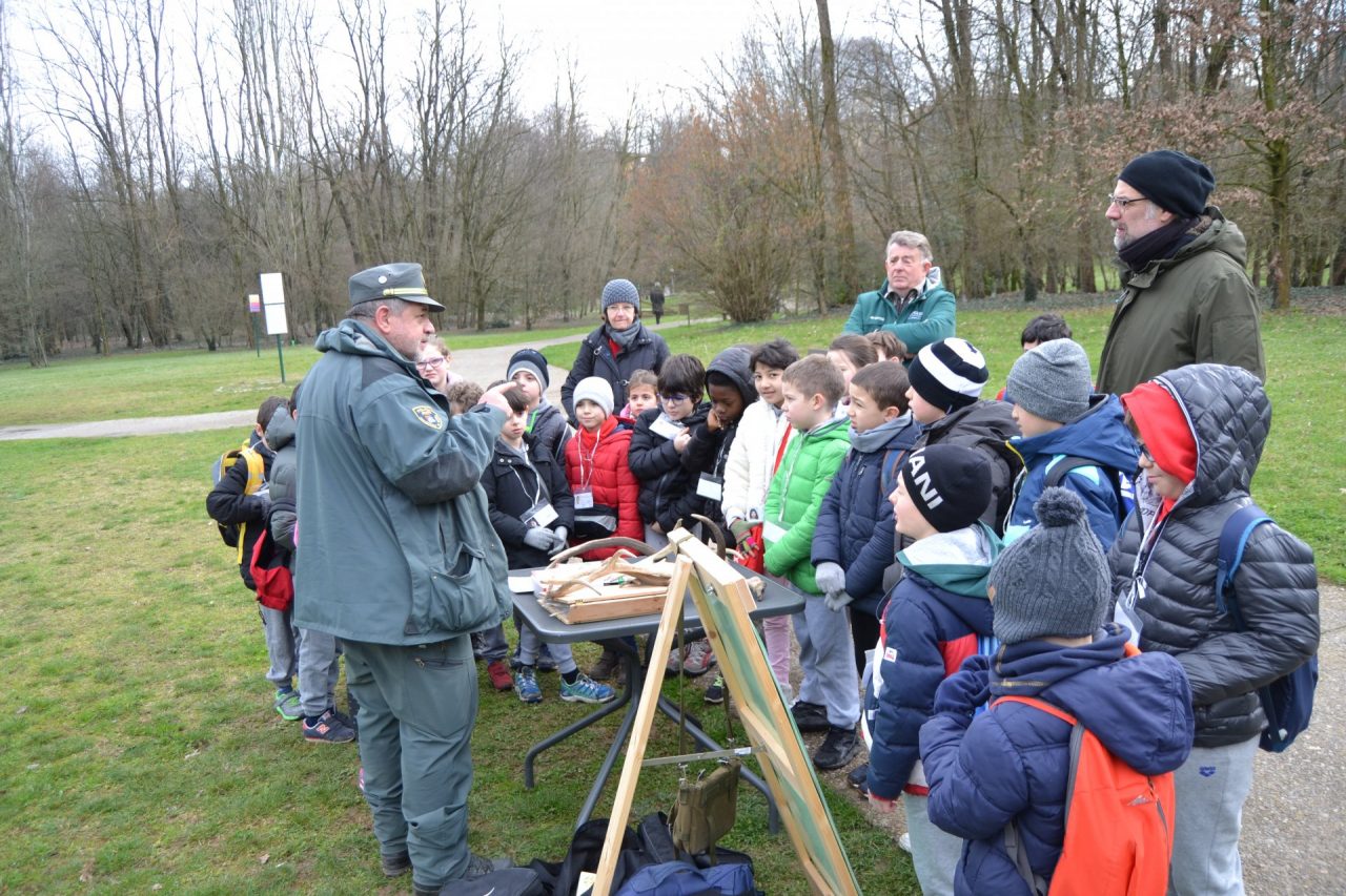Alunni al parco di Palazzolo per la primavera sul fiume