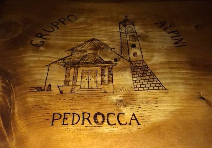 Nuovo tavolo per gli alpini della Pedrocca