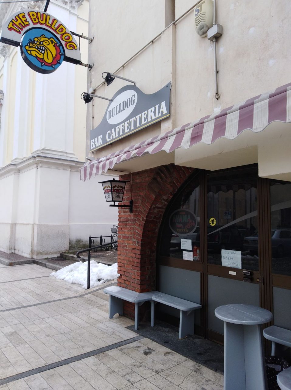 Nuovo colpo al bar Bulldog a Castrezzato