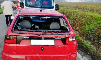Incidente sulla Sp29 a Calvisano esplodono i vetri dell'auto