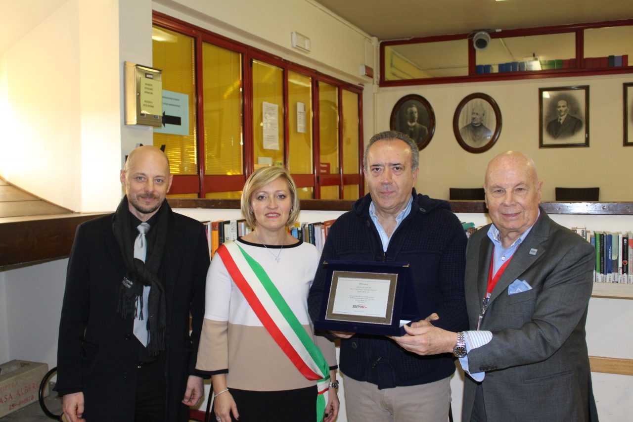 Una biblioteca speciale per la Rsa Paolo VI