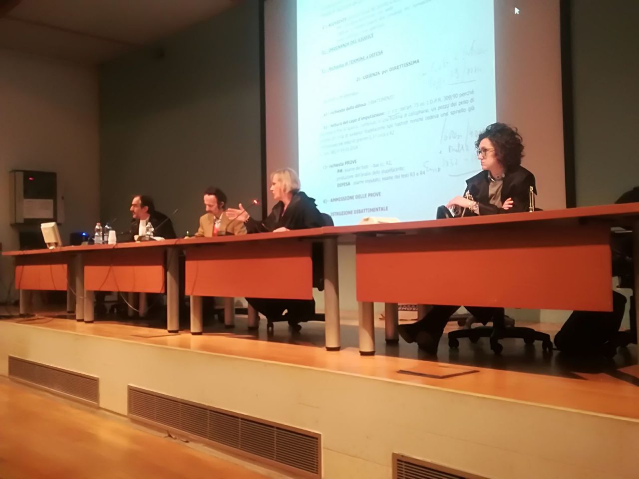 Processo giudiziario simulato all’Antonietti di Iseo