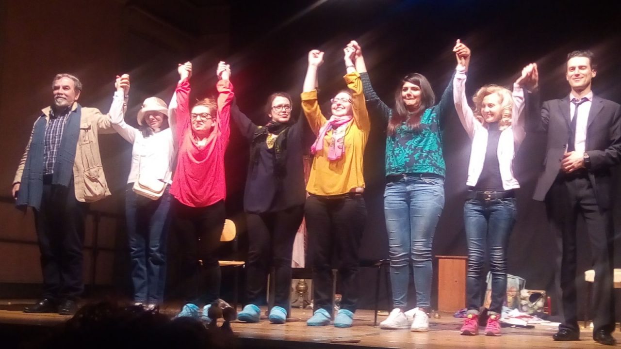 Grande successo per lo spettacolo Tossico Familiare