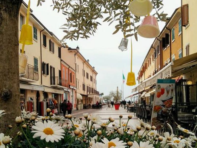 Pasqua lago di Garda a Bardolino quattro giorni di festa