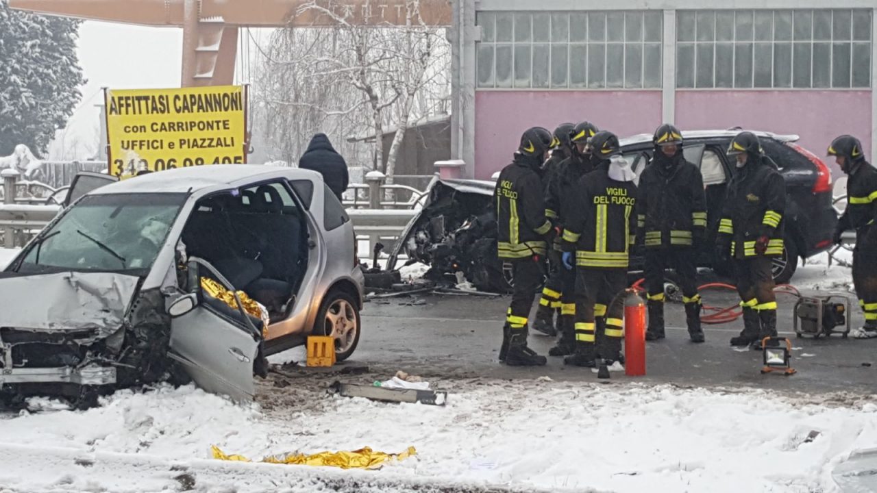 Frontale su via Statale a Calcinato