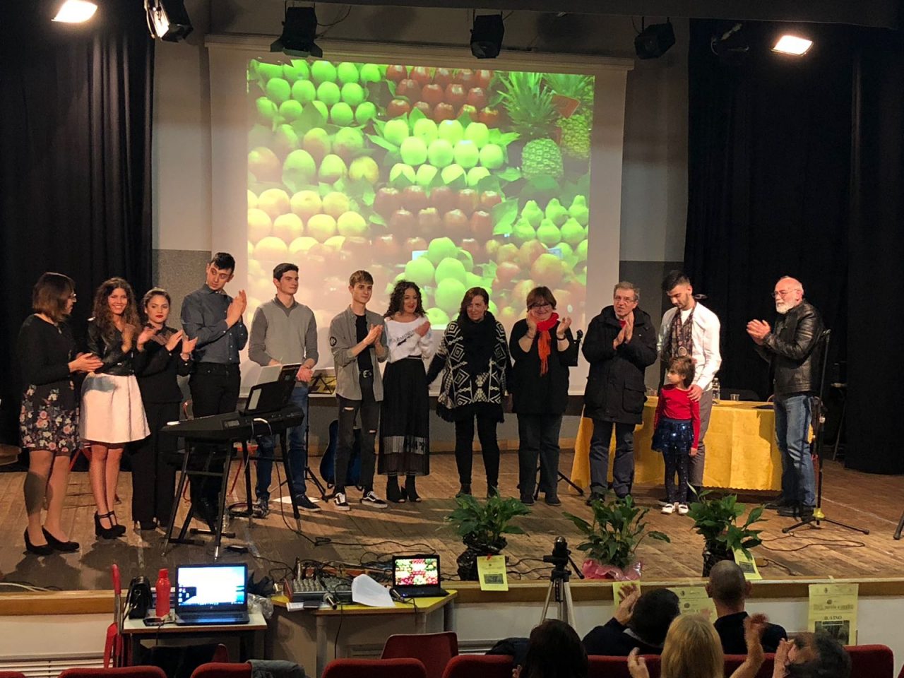 Musica e poesia al teatro Rizzini di Cazzago